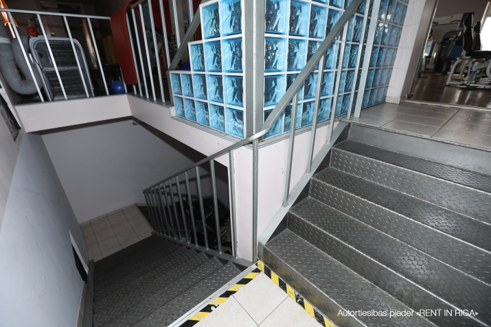 Объявление. Мультифункциональные помещения площадью 416м2. На 1-м этаже помещение для приема/рецепции, в Цена: 370000 EUR Foto #7