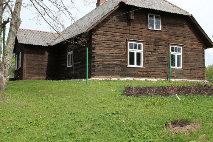 Sludinājumi. Uz vasaru tiek izīrēts lauku īpašums Zvejniekciemā, Saulkrastos.  + Jūra atrodas 150 m attālumā no Cena: 1600 EUR/mēn Foto #1