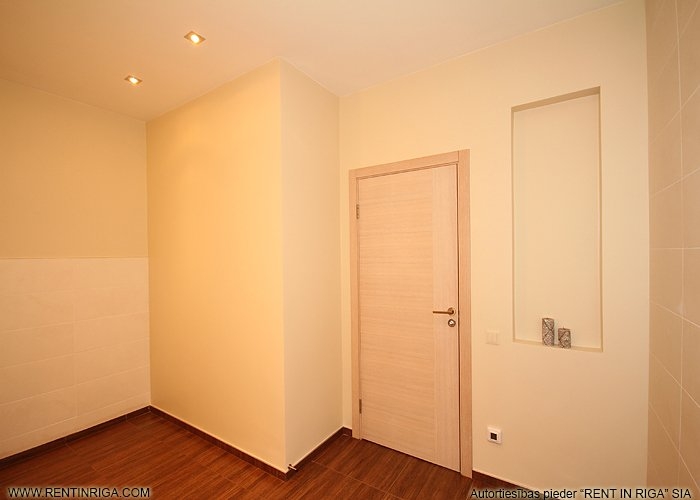 Sludinājumi. LUX klases dzīvesvieta klusā vietā, pašā Vecrīgas sirdī.  Cenā ietilpst apsildāma autostāvvieta, Cena: 495000 EUR Foto #9