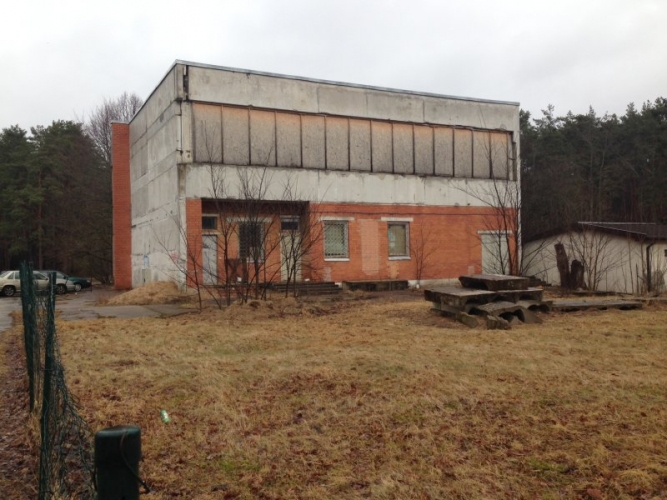 Sludinājumi. Atsevišķi stāvoša ēka Malienas ielā 11a.  2 gadu laikā īpašnieks veic ēkas pilnu renovāciju un Cena: 5454 EUR/mēn Foto #1