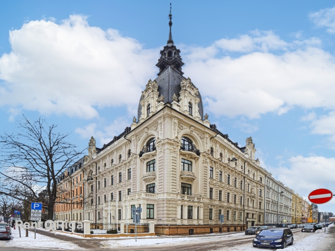 Объявление. Офисные помещения в Тихом центре  в реновированном и представительном здании с входом с улицы Цена: 2029 EUR/мес. Foto #1