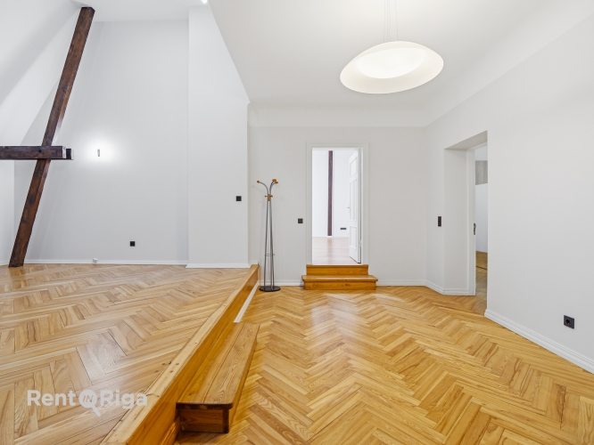 Объявление. Офисные помещения в Тихом центре  в реновированном и представительном здании с входом с улицы Цена: 2029 EUR/мес. Foto #9