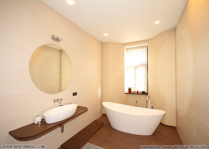 Sludinājumi. Uz īri tiek piedāvāts elegants un ērts trīs istabu dzīvoklis Āgenskalnā, tieši blakus Kalnciema Cena: 1000 EUR/mēn Foto #5