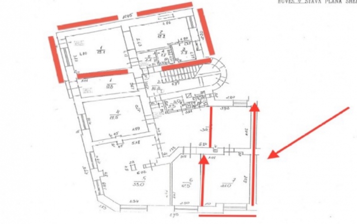 Sludinājumi. Renovētas pirmskara ēkas 1. stāvs.  Birznieka Upīša un Visvalža ielu krustojums.  Piedāvājumā 3 Cena: 330000 EUR Foto #4
