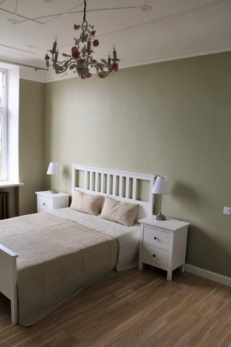 Sludinājumi. Tiek izīrēts izremontēts, gaišs un mājīgs jūgendstila dzīvoklis Skolas ielā - augstie griesti, Cena: 750 EUR/mēn Foto #8