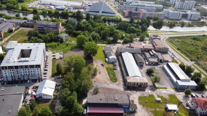 Sludinājumi. Pārdod zemes gabalu Pārdaugavā, kvartāla daļā starp Daugavgrīvas ielu, Mazo ūdens ielu, Durbes ielu Cena: 1.5e+06 EUR Foto #2