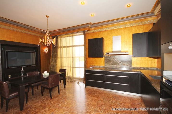 Sludinājumi. Pārdod ekskluzīvu dzīvokli pašā Rīgas centrā, pie Brīvības pieminekļa.  Dzīvoklis atrodas renovētas Cena: 700000 EUR Foto #7