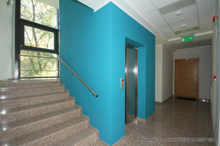 Sludinājumi. Tiek pārdots saulains un mājīgs 2- istabu dzīvokli jaunajā projektā Albatros Residence (2013)  Cena: 149000 EUR Foto #9