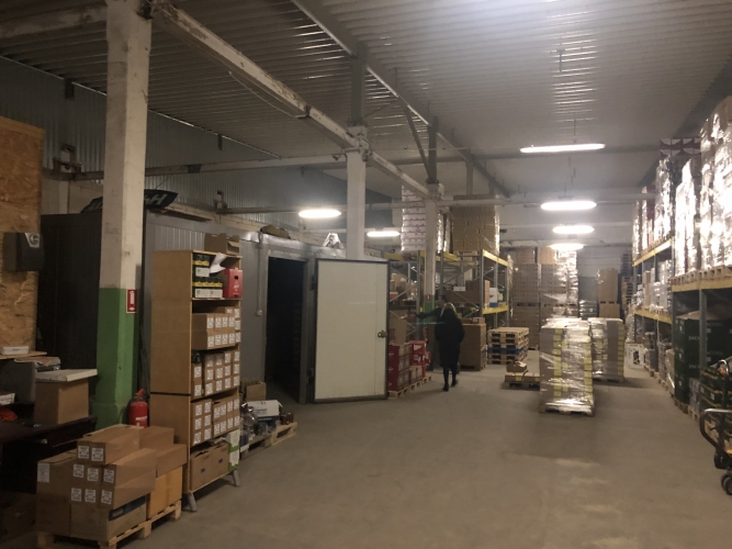 Объявление. Noliktavas/ražošanas telpas Juglā 1. stāvā bez apkures.  Platība sastāv no atvērta tipa telpas + Цена: 2080 EUR/мес. Foto #4