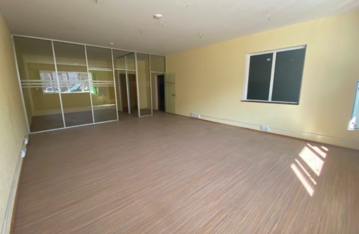 Объявление. Noliktavas/ražošanas telpas Juglā 1. stāvā bez apkures.  Platība sastāv no atvērta tipa telpas + Цена: 2080 EUR/мес. Foto #7