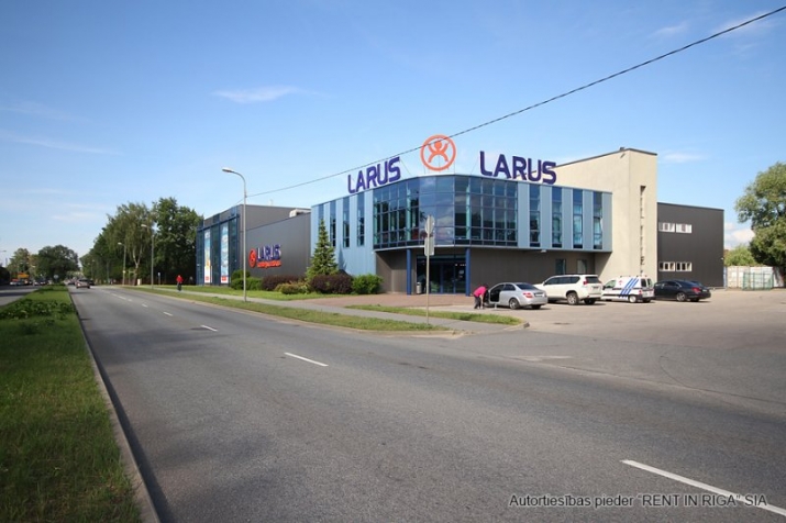 Sludinājumi. Tirdzniecības telpas Dārzciema ielā;  + 1. stāvs; + Platība sastāv no zāles, trīs nodalītām telpām, Cena: 4624 EUR/mēn Foto #5