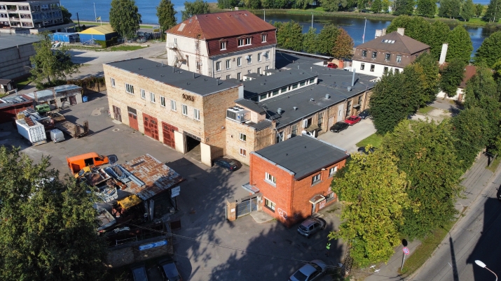 Sludinājumi. Multifunkcionāls objekts ar skatu uz Daugavu.  Tuvā pārdaugava, Mūkusalas iela 51.  Īpašumā 4 ēkas Cena: 3e+06 EUR Foto #8