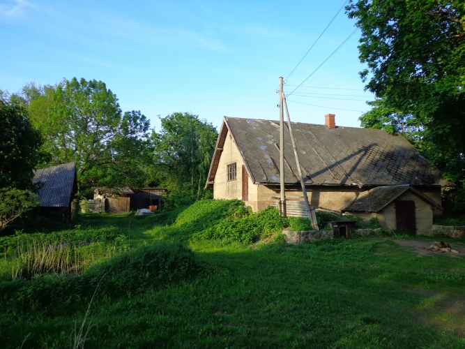 Sludinājumi. Pārdod zemes īpašumu skaistā vietā pie Gaujas. Īpašums atrodas savrupā vietā, gar to neiet ceļi uz Cena: 650000 EUR Foto #3