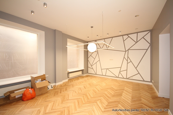 Объявление. Отремонтированный дом в Старой Риге, напротив Домской церкви.  Рядом гостиница Гутенбергс и Цена: 3.2e+06 EUR Foto #7