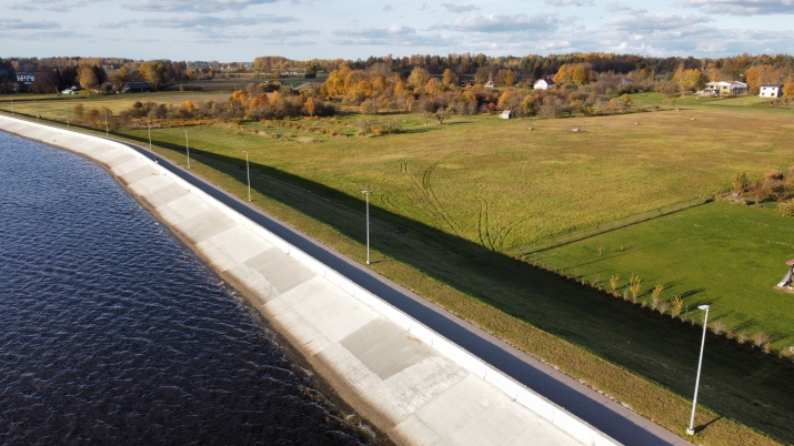 Sludinājumi. Piedāvājumā investīcju iespēja Ikšķilē!  Tiek pārdodi vairāki zemesgabali 8.072 hektāru platībā Cena: 440000 EUR Foto #9