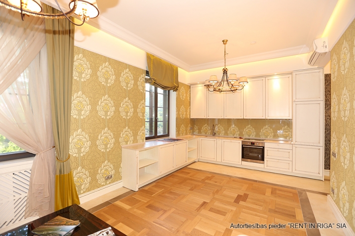 Sludinājumi. Pārdošanā  ekskluzīvi  apartamenti ar terasi, prestižāka Jūrmalas projektā Villa Lido. Plānojums: Cena: 275000 EUR Foto #2