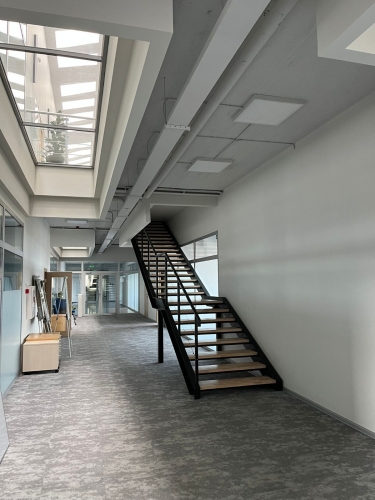 Sludinājumi. Birojs pie t/c \'Domina\', jaunā biroju ēkā, 4. stāvā.  Platība sastāv no priekštelpas, vairākiem Cena: 7128 EUR/mēn Foto #7