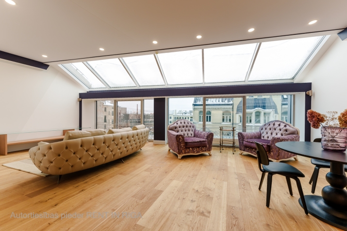 Sludinājumi. Ekskluzīvs dzīvoklis jaunā projektā Rīgas centrā  starp Tērbatas un Brīvības ielām  Gaišs un Cena: 427260 EUR Foto #2