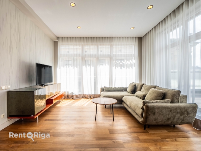 Sludinājumi. Ekskluzīvs dzīvoklis jaunā projektā ar plašu terasi.  Dzīvoklis atrodas ēkas sestajā stāvā, to Cena: 375345 EUR Foto #3