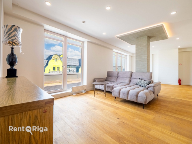 Sludinājumi. Penthauss ar plašu terasi jaunā projektā, pilsētas centrā, starp Tērbatas un Brīvības ielam. Lielie Cena: 541900 EUR Foto #5