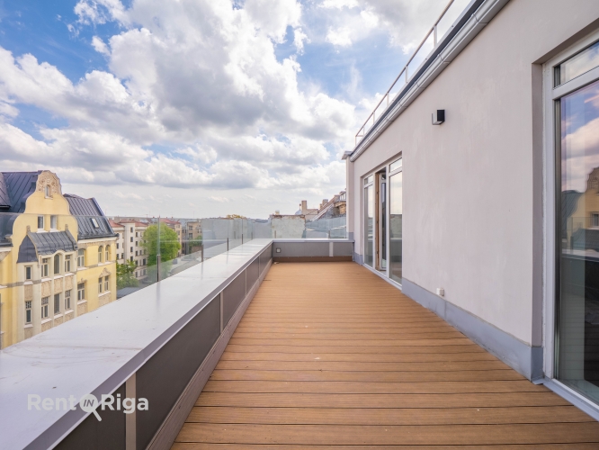 Sludinājumi. Penthauss ar plašu terasi jaunā projektā, pilsētas centrā, starp Tērbatas un Brīvības ielam. Lielie Cena: 541900 EUR Foto #6