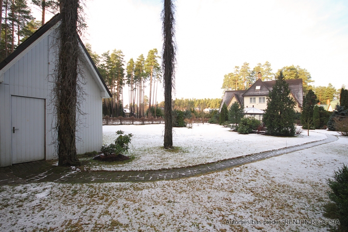 Sludinājumi. Piedāvājam iegādāties māju klusā un skaistā vietā Priedkalnē, 70 metru attālumā no Liela Baltezerā. Cena: 550000 EUR Foto #6
