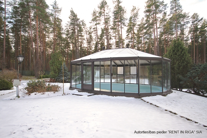 Sludinājumi. Piedāvājam iegādāties māju klusā un skaistā vietā Priedkalnē, 70 metru attālumā no Liela Baltezerā. Cena: 550000 EUR Foto #7