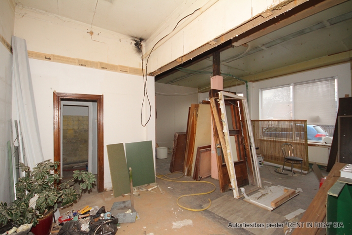 Объявление. Сдается коммерческое помещение с отдельным входом с угла улиц Турайдас и Кемеру в историческом Цена: 600 EUR/мес. Foto #6