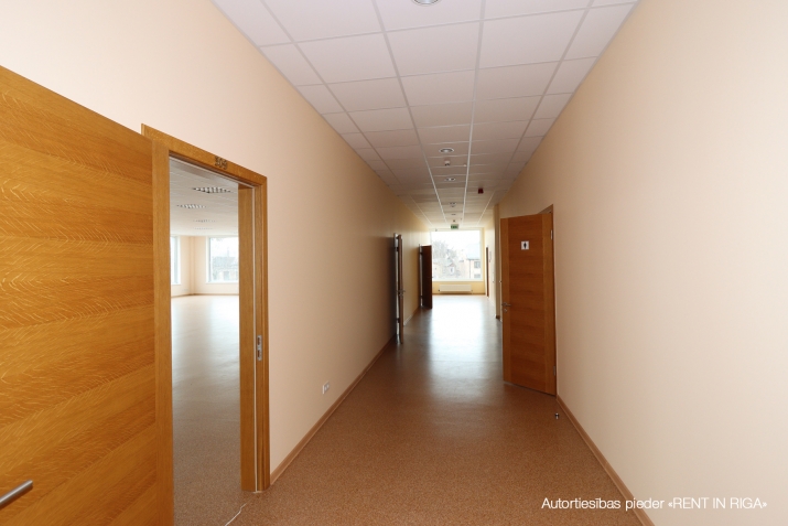 Объявление. Jauns projekts tuvajā Pārdaugavā.  Biroju/tirdzniecības un noliktvau komplekss Daugavgrīvas un Цена: 783 EUR/мес. Foto #3