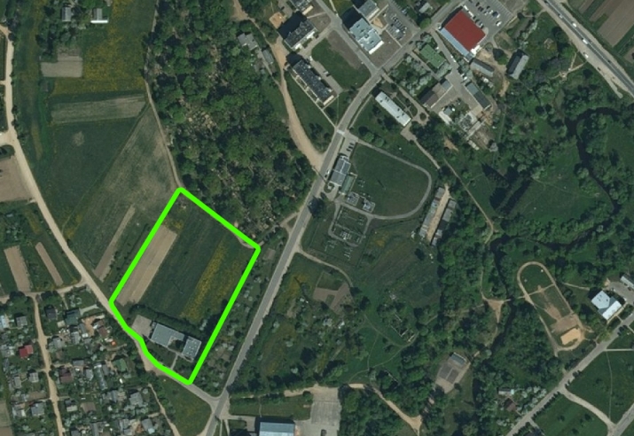 Sludinājumi. Pārdod daļu nekustamā īpašuma, zemes vienību 1.70 ha platībā Ķekavas centrā. Zemes vienību šķērso Cena: 56000 EUR Foto #1