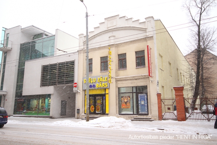 Sludinājumi. Tirdzniecības telpas ar privātu ieeju no Matīsa ielas.  + Ēkas 2. stāvs, bez lifta. + individuāla Cena: 1220 EUR/mēn Foto #8