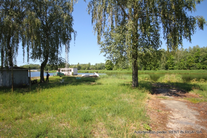 Объявление. Место для водного транспорта (яхт-клуб).  Собственность состоит из 6 участков земли. У них Цена: 800000 EUR Foto #7