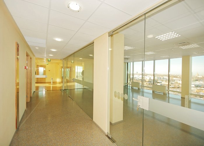 Sludinājumi. Birojs \'Valdo\' biznesa centrā.  Telpas atrodas ēkas 8. stāvā un sastāv no 7 telpām.  Telpas Cena: 2970 EUR/mēn Foto #5