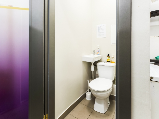 Объявление. Помещение кафе на улице Экспорта.  + 1 этаж с входом с фасада и витринами. + Вентиляция. + Прихожая Цена: 90000 EUR Foto #5