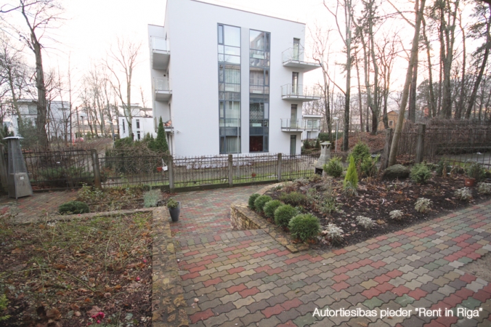 Sludinājumi. Moderns dzīvoklis projektā \'Rakstnieku Nams\', Dubultos, kāpu zonā. Klusa, mierīga apkārtne, svaigs Cena: 830000 EUR Foto #5