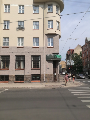 Объявление. Plašas telpas ēdināšanas tipa uzņēmumam;  +Stratēģiski izdevīga vieta Rīgas centrā; +Telpas sastāv Цена: 3950 EUR/мес. Foto #1