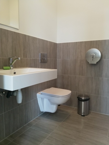 Sludinājumi. Energoefektīvs, kvalitatīvs un moderns birojs pie Ulmaņa gatves.  Lokācija: pavisam blakus Rīgas Cena: 2400 EUR/mēn Foto #8