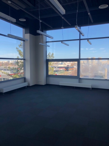 Объявление. Birojs Pļavniekos, renovētā ēkā.  + Divstāvīgs birojs- 4. un 5. stāvs. + 4. stāvā priekštelpa, 5. Цена: 1920 EUR/мес. Foto #5