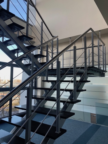 Объявление. Birojs Pļavniekos, renovētā ēkā.  + Divstāvīgs birojs- 4. un 5. stāvs. + 4. stāvā priekštelpa, 5. Цена: 1920 EUR/мес. Foto #8