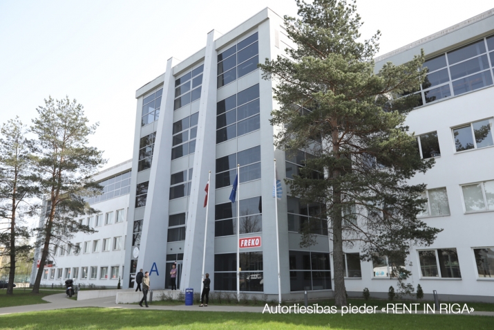 Объявление. Birojs Pļavniekos, renovētā ēkā.  + Divstāvīgs birojs- 4. un 5. stāvs. + 4. stāvā priekštelpa, 5. Цена: 1920 EUR/мес. Foto #1