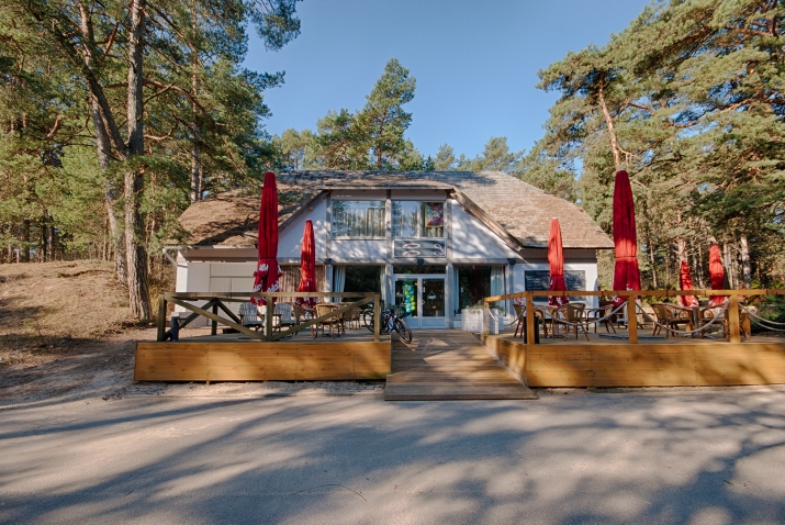 Объявление. Уникальная, многофункциональная недвижимость у моря, которая включает в себя как возможности Цена: 275000 EUR Foto #3