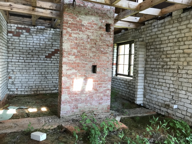 Sludinājumi. Pārdod jaunbūvi ar melno apdari Tūjā 150m no labiekārtotas pludmales. Ēka ir celta 90-to gadu Cena: 67000 EUR Foto #5