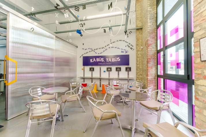 Объявление. Tirdzniecības telpas VEF\'ā. Telpas piemērotas ēdināšanas uzņēmumam.  + 1. stāvs. + Lieli skatlogi Цена: 2100 EUR/мес. Foto #3