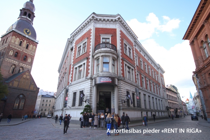 Объявление. Фантастический дом в самом сердце Старой Риги с великолепным видом на Домскую площадь и Домскую Цена: 8.5e+06 EUR Foto #2