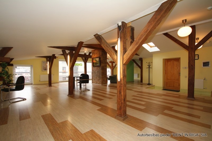 Объявление. Pārdodam 50% domājamo daļu no namīpašuma Teikā, tieši pretī \'Elkor\' veikalam, ar skatu uz \'Jauno Цена: 960000 EUR Foto #8