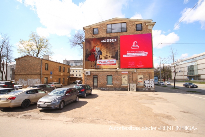 Объявление. Pārdodam 50% domājamo daļu no namīpašuma Teikā, tieši pretī \'Elkor\' veikalam, ar skatu uz \'Jauno Цена: 960000 EUR Foto #4