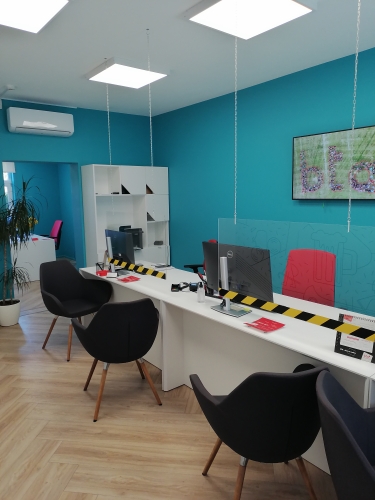 Sludinājumi. Pārdod īpašumu Ogres centrā pie Brīvības ielas brīnišķīgās promenādes, blakus skvēram un Cena: 250000 EUR Foto #3