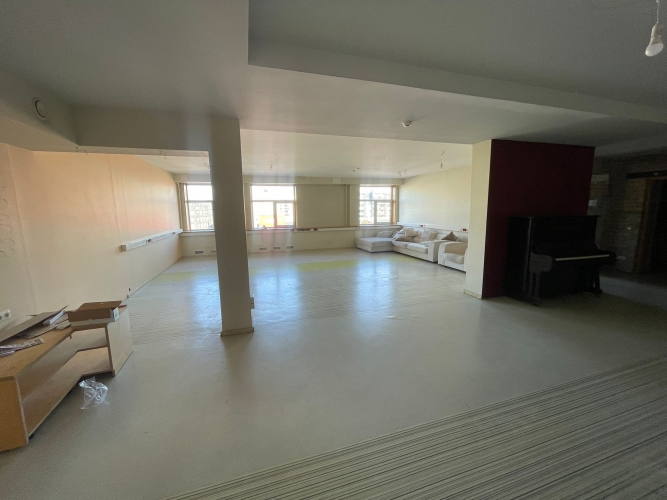 Sludinājumi. Mājīgas telpas ar industriāla stila piesitienu.  + Izdevīgi sadarbības nosacījumi uz ievākšanās Cena: 1250 EUR/mēn Foto #9