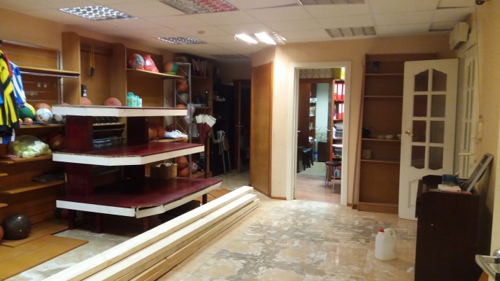 Sludinājumi. Tiek pārdota atsevišķi stāvoša ēka Rīgas centrā.  + Ēka atrodas viegli piekļūstamā iekšpagalmā ar Cena: 100000 EUR Foto #6