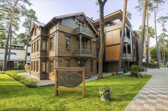 Sludinājumi. Villa Alvine - Eleganti apartamenti blakus Dzintaru koncertzālei un Jūrmalas labākajiem Cena: 1500 EUR/mēn Foto #1